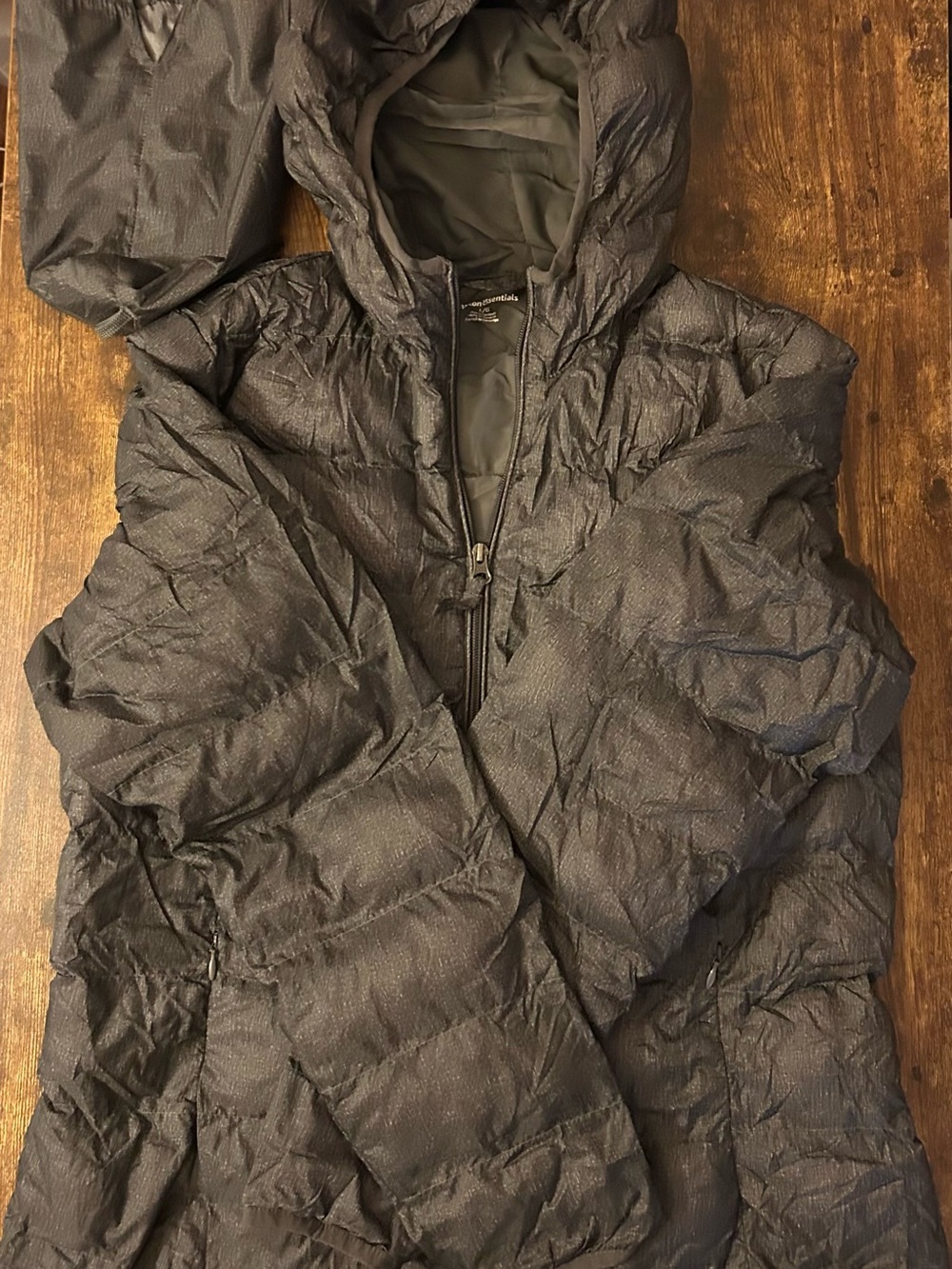 Amazon Essentials Women’s Packable Hooded Puffer Coat Charcoal Heather - Large